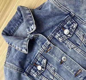 Veste en jean bleu clair à manches longues pour enfants, vêtements d'hiver en laine avec col rabattu et poches, vêtements en jean pour bébés garçons - Product Image 1