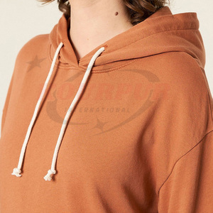 Sweat-shirt pour femme de haute qualité, disponible en différentes couleurs, simple, unique, tendance et élégant, à prix raisonnable. - Product Image 2