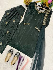 Ensemble Kurti Palazzo vert foncé élégant avec dupatta pour femme – Tenue de soirée ethnique de créateur avec détails en sequins et broderies - Product Image 6