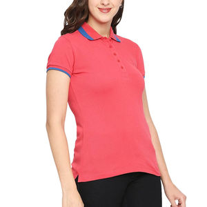 เสื้อโปโลแขนสั้นสีแดงสำหรับผู้หญิง คอปกตัดสี กระดุมผ่าหน้า ผ้าฝ้ายปิเก้ สไตล์ลำลอง - Product Image 2