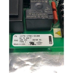 Controlador de Temperatura Watlow 147E-1601-3100 - Equipo y Piezas de Semiconductores de Confianza de Marca Global - Product Image 4