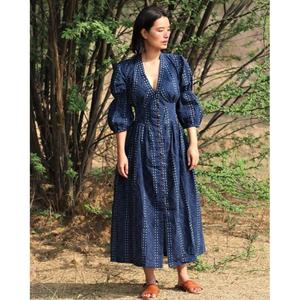 Vestido Maxi Bohemio Estampado para Mujer, 100% Algodón Ecológico, con Mangas Abullonadas, Botones Delanteros, Cuello en V, Dobladillo Acampanado, Cinturón y Borlas - Product Image 3