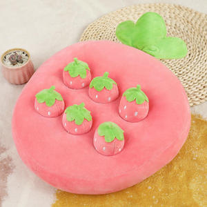 Jouet en peluche Ours pour l'éducation de la petite enfance, favorisant l'interaction parent-enfant, avec des jouets à cueillir (radis, légumes, champignons) - Product Image 2