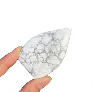 Cristal de Howlite Natural en Forma de Llama de 3 Pulgadas, Gema Blanca Pulida en Forma de Lágrima, Tallada a Mano, Decoración Feng Shui para el Hogar, Cristal para Meditación - Product Image 3