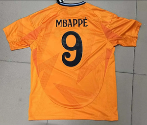 Uniforme de Fútbol Personalizado, Conjunto de Uniforme de Fútbol de Secado Rápido, Transpirable, Diseño en Poliéster - Product Image 6