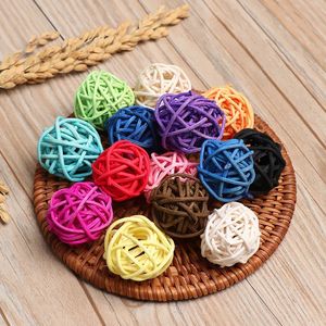Ornements d'arbre de noël boules de décoration en rotin naturel tissées à la main prix le moins cher grande quantité boule colorée - Product Image 5
