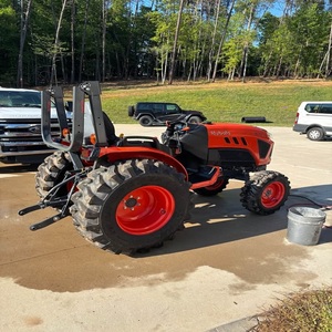 Tracteur Kubota LX2610 avec moteur puissant pour travaux agricoles, entretien des jardins et projets extérieurs intensifs à vendre - Product Image 5