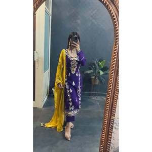 ชุดปาร์ตี้ของผู้หญิงจากนักออกแบบที่กำลังเป็นที่นิยมชุดสวมด้านบน-dupatta และด้านล่างเพื่อรูปลักษณ์ที่ทันสมัย - Product Image 4