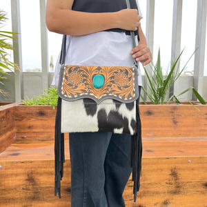 Fashion Women Hand Tooled Leather <b>Handbags</b> Perfect for Everyday Use to carry Genuine Cowhide Leather Customization Shoulder Bag - Product Image 4