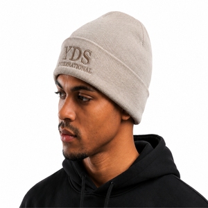 Gorro de Punto Personalizado con Puño, Calidad Premium, Tejido Suave, Cálido y Cómodo, Listo para el Invierno, Calidad de Exportación, Hecho a Medida - Product Image 3