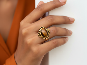 Anillo de Moda Vintage con Cabujón Ovalado de Ojo de Tigre, Estilo Bohemio, Chapado en Oro sobre Latón - Product Image 2