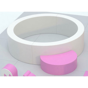 Juego de Juegos Interior de Plástico Rosa con Bloques y Figuras de Animales para Niños - Product Image 5