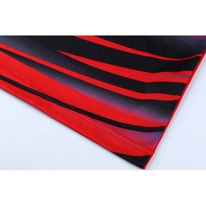Conjunto de Camiseta y Pantalones Cortos de Fútbol para Hombre, Rayas Rojas y Negras, Transpirable, de Secado Rápido, Ropa Deportiva con Estampado Sublimado - Product Image 3