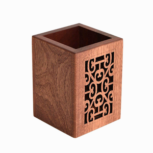 Organizador de Escritorio Cuadrado de Madera y Resina de la India, Tamaño Personalizado, Elegante Soporte para Bolígrafos para Oficina en Casa, por Crescent Crafts - Product Image 6