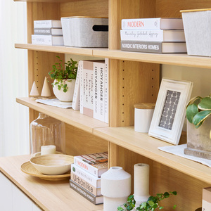 Meuble de rangement moderne en bois pour salon et bureau à domicile avec 2 étagères, 2 tiroirs et portes à panneaux plats – Mobilier de rangement minimaliste - Product Image 3