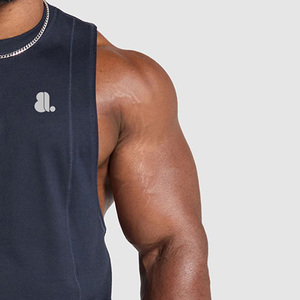 เสื้อกล้ามชายผ่าหน้าแขนกุดผ้าฝ้ายถักลายการ์ตูนสไตล์ไฮสตรีทมัดย้อมสีแฟชั่นดีไซน์รูปกล้ามเนื้อ - Product Image 6