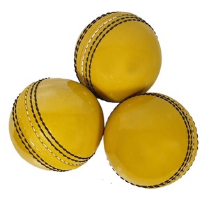 Balle de cricket en cuir cousue à la main, prix bas, meilleure qualité sportive, résistance à l'air, qualité export. - Product Image 6