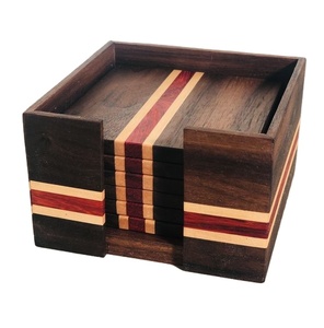 Posavasos de Madera Estilo Nuevo Color Marrón, Mantel Individual y Almohadillas para Mesa de Hogar, Posavasos para Servir Té y Café, Hecho a Mano - Product Image 1