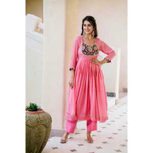 Robes de soirée de créateur Robe de soirée élégante avec bas et Dupatta - Product Image 6