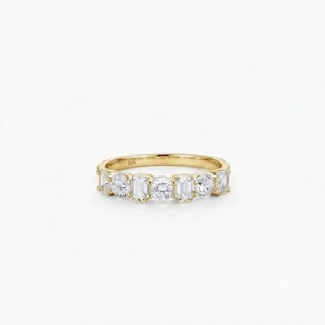 Bague d'anniversaire en or massif 10K 14K 18K avec diamant de laboratoire émeraude et rond brillant, clarté DEF VS VVS, certifié IGI - Product Image 1