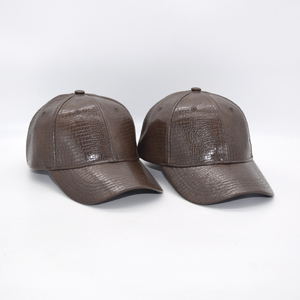 Casquette de baseball en cuir PU marron à motif crocodile, réglable, snapback, 6 panneaux, unisexe, décontractée, pour l'extérieur - Product Image 1