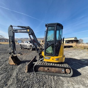 Miniexcavadora compacta John Deere 50G de calidad premium, diseñada para una operación de construcción fluida con una potente fuerza de excavación. - Product Image 1
