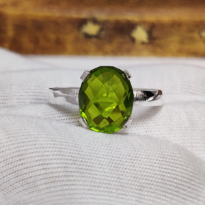 <b>Peridot</b> Gemstone 925 Sterling Silver <b>Ring</b> Prong Setting Handmade Natural Green Stone <b>Ring</b> - Product Image 4
