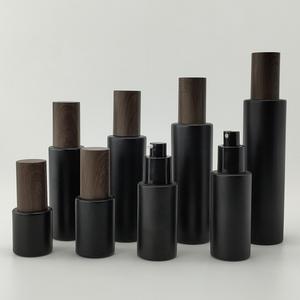 <span class=keywords><strong>Parfum</strong></span> haut <span class=keywords><strong>de</strong></span> gamme cosmétiques <span class=keywords><strong>eau</strong></span> émulsion Essence crème pour le visage crème solaire vaporisateur nettoyant pour le visage bouteille en verre conteneur - Product Image 5