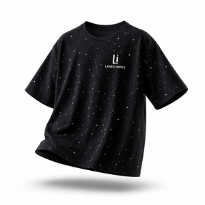 เสื้อยืดคอกลมสีดำประดับเพชรเทียมสำหรับผู้ชาย ทรงโอเวอร์ไซส์ สไตล์สตรีทแวร์ลำลอง แขนสั้น พิมพ์ลายกราฟิก ผลิตจากโพลีเอสเตอร์คุณภาพพรีเมียม - Product Image 1