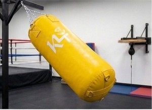 Sac de boxe d'entraînement en tissu Oxford jaune K4 avec remplissage de sable pour usage en salle de sport pour adultes - Product Image 5