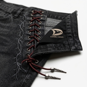 Jean en denim gothique pour homme, taille haute, coupe droite, avec broderie latérale à lacets, coupe classique, en coton délavé, style automne - Product Image 4