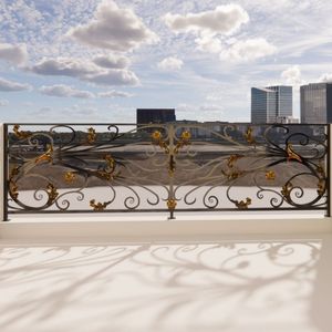 Barandillas de Balcón de Hierro Forjado Hechas a Mano, Opciones de Acero Inoxidable, Diseño Moderno para la Seguridad de la Villa y la Belleza Arquitectónica - Product Image 2