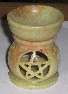 Beautiful Handmade Soapstone Carving Aroma Oil Burner Round Shape Luxurious Design For Home Decoration And Thanksgiving Purpose - Product Image 4
