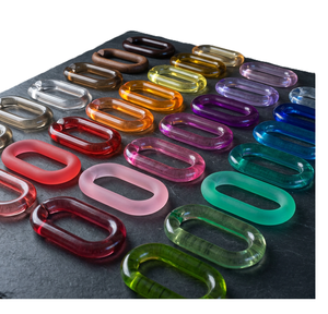 Éléments décoratifs artistiques en résine multicolore en forme de maillons de chaîne, technique de moulage, sculpture décorative ronde pour la décoration intérieure - Product Image 4