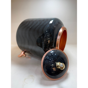 Distributeur d'eau artisanal en cuivre pur de qualité supérieure avec robinet, finition noire vintage antique, réservoir de stockage d'eau grande capacité Matka - Product Image 3