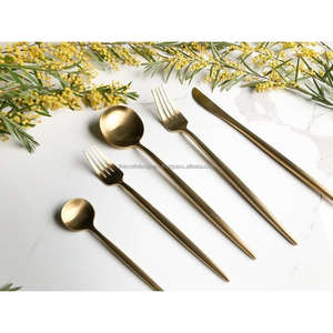 ชุดช้อนส้อมทอง สแตนเลส ชุดเครื่องเงินสำหรับงานแต่งงาน ของตกแต่งโต๊ะอาหาร ชุดช้อนส้อมหรูหรา เป็นมิตรกับสิ่งแวดล้อม ปลอดภัยต่อการสัมผัสอาหาร ผ่านการทดสอบแล้ว - Product Image 6