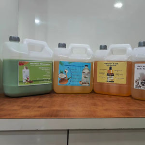 JY - Fórmula Concentrada para el Cuidado del Cuero Cabelludo y el Crecimiento del Cabello de Marca Privada, con Aceite de Árbol de Té, Romero y Menta, Protección del Color, para Hombres - Product Image 1