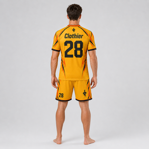 Jersey y pantalones cortos de alto rendimiento hechos con tela ligera de secado rápido, movimiento flexible para uniforme de fútbol competitivo. - Product Image 2