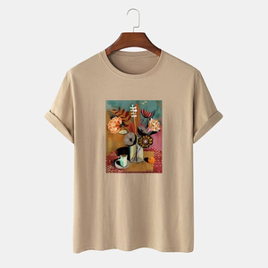 เสื้อยืดแขนสั้นสีขาวสำหรับผู้ชาย ลายพิมพ์ดอกไม้ คอกลม ทรงลำลอง ผ้าคอตตอนเจอร์ซีย์ ดีไซน์ด้านหน้าแบบถัก - Product Image 5