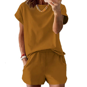 Ensemble deux pièces décontracté d'été pour femme 100 % coton, coupe classique, respirant, sans col, haut de sport et short à manches longues, longueur genou - Product Image 1