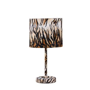 Lampe de table en métal imprimé tigre en faux daim de 19,25 po - Product Image 1