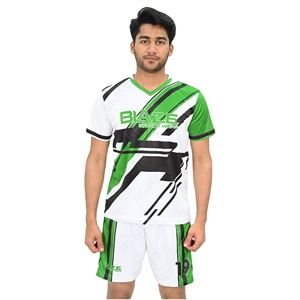 Uniforme de football de style tendance |   Maillot de football personnalisé sublimé |   Vêtements de sport professionnels inspirés de Chrome Hearts 2026 - Product Image 1