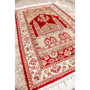 Alfombra de Oración Islámica Roja, Alfombra de Oración Persa Hecha a Mano, Alfombra Tradicional Floral Musulmana para Salat, Alfombra para el Hogar, la Mezquita o Viajes - Product Image 1