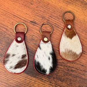 Nouveaux porte-clés occidentaux en cuir de vachette de haute qualité personnalisés cadeaux promotionnels en cuir véritable porte-clés de luxe à sublimation - Product Image 2