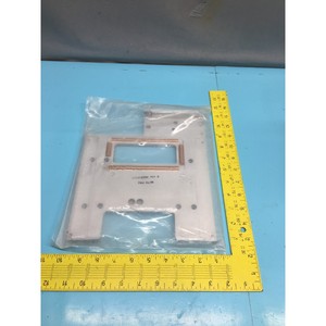 AMAT 0020-31558 PLATE, RF BOX, ESC, 141388 - Equipo y Piezas de Semiconductores de Confianza de Global Legacy Semiconductor - Product Image 1