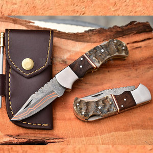 Cuchillo Plegable de Cobre Damasco Hecho a Mano de Primera Calidad, Cuchillo de Bolsillo con Patrón de Ondas, Logotipo Personalizado Grabado, Cuchillo EDC para Supervivencia, Camping y Caza - Product Image 2