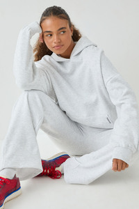 Sweat-shirt à capuche oversize pour femme, coupe décontractée, en polaire, avec poche kangourou, manches longues, tenue de détente - Product Image 5
