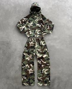 Conjunto de Sudadera con Capucha y Pantalones Deportivos de Pierna Recta con Estampado Real Tree en Algodón Grueso Personalizado para Hombre, Ropa Deportiva Urbana - Product Image 1