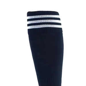 Chaussettes hautes unisexes antidérapantes en coton écoresponsable avec semelle thermique pour le football, le baseball, le yoga et la randonnée – Vente en gros - Product Image 3