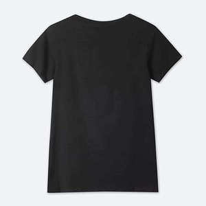 เสื้อยืดแขนสั้นสีดำสำหรับผู้ชาย พิมพ์ลายกลิตเตอร์ ดีไซน์หมวกเบสบอล คอกลม สไตล์ลำลอง - Product Image 2